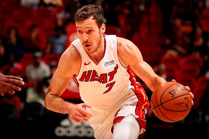 Miami Heat derrotó en el último suspiro a los Raptors de Toronto