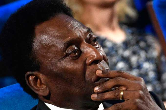¡Lamentable! Internan a Pelé en un hospital de Brasil