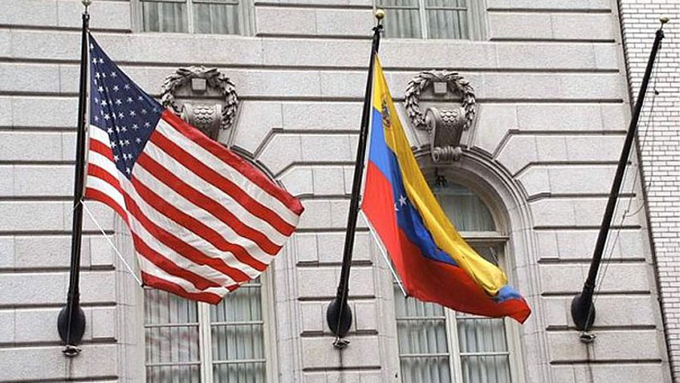 Reanudaron actividades en el Consulado de Venezuela en Miami