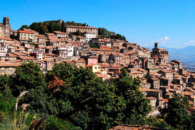 ¡Qué barato! Casas en una isla italiana cuestan un euro