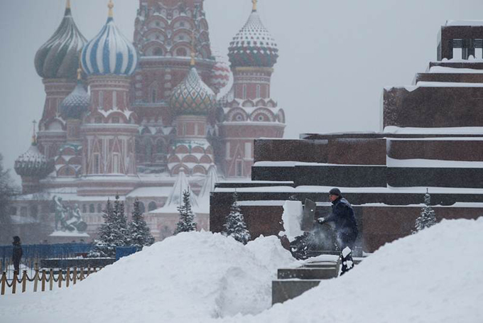 Fuerte nevada en Moscú dejó un muerto y 5 heridos