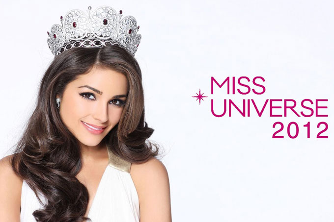 ¡Candente! Miss Universo 2012 posó totalmente desnuda