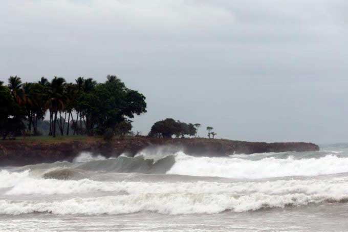 ¡Pendientes! Advierten fuerte oleaje en zonas costeras del país
