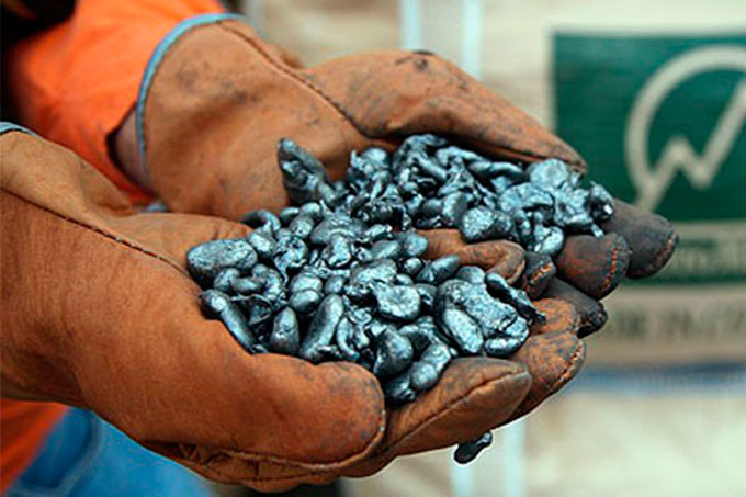 Venezuela y Holanda acuerdan recuperar exportación de níquel