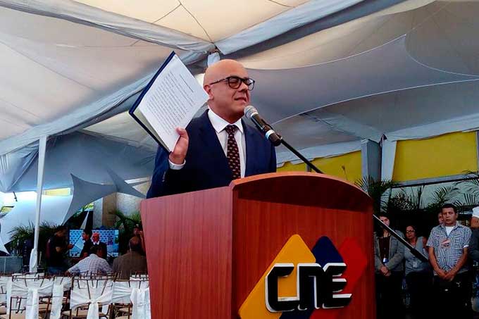Rodríguez: “Vengan a aprender cómo se hacen elecciones trasparentes”
