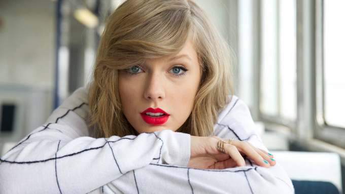 ¡Controversial! Mira el polémico video de Taylor Swift