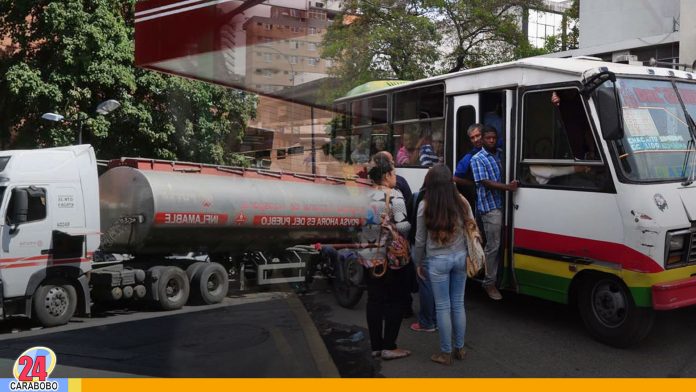 Plan-de-contingencia-de-combustible-solicitado-por-transportistas-desesperados-----WEB-N24 - noticias 24 carabobo