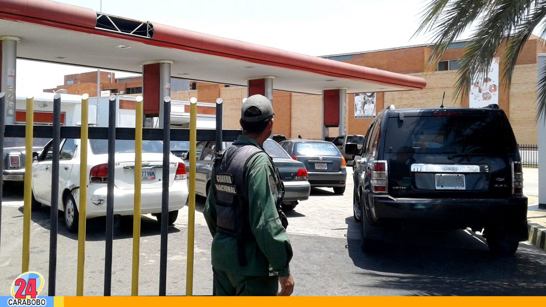 WEB-N24-Gasolineras-custodiadas-por-fuerzas-de-seguridad-venezolanas - noticias 24 carabobo