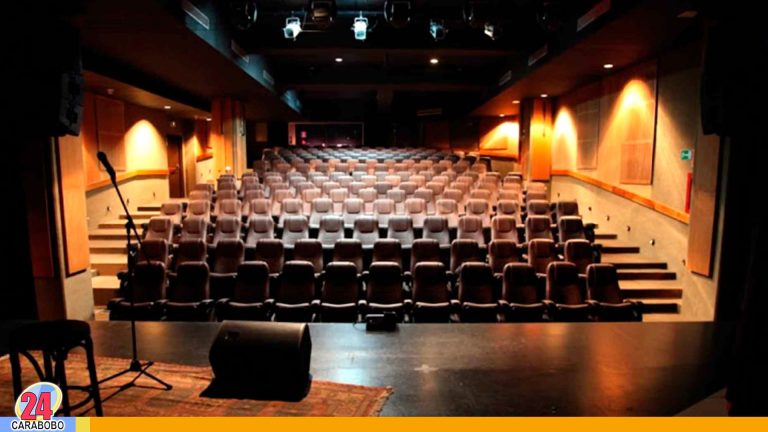 A falta de novelas… buenas son las tablas de los teatros en Caracas