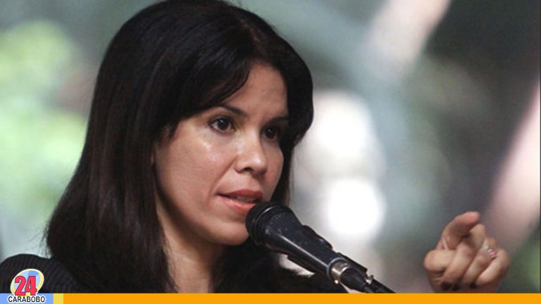 Exdefensora Gabriela Ramírez se llevó insultos por nuevo empleo