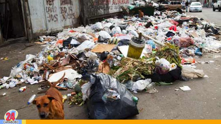 Caracas con basura regada y con inseguridad incluida