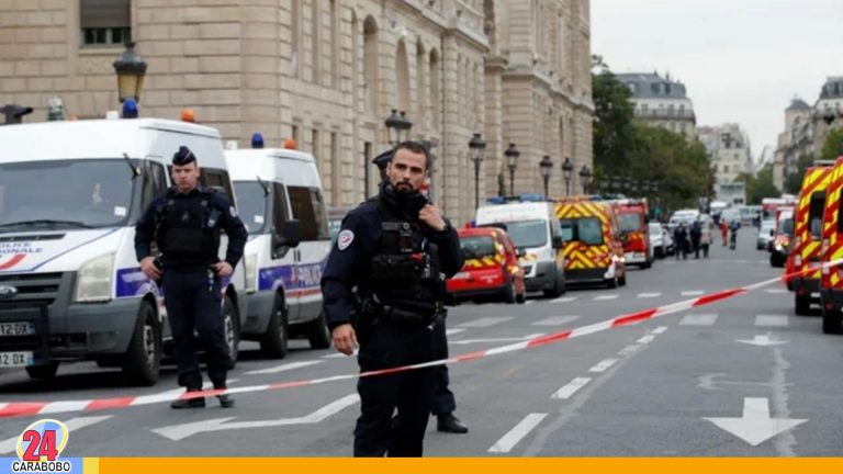 Ataque contra policías en París dejó al menos cuatro muertos