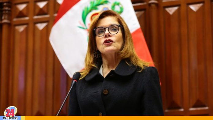 Mercedes Aráoz renunció a vicepresidencia