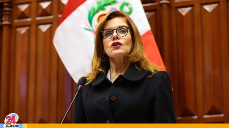 Mercedes Aráoz renunció a vicepresidencia de Perú