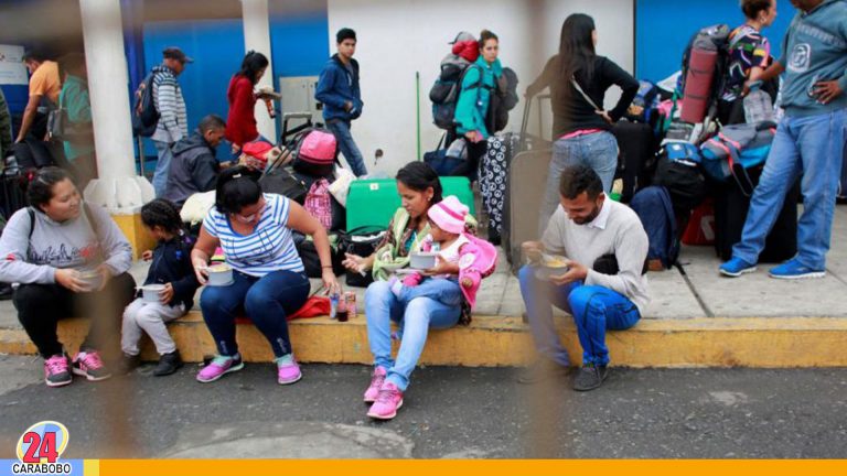 Pueblo de Perú aprueba «expulsión» de migrantes venezolanos