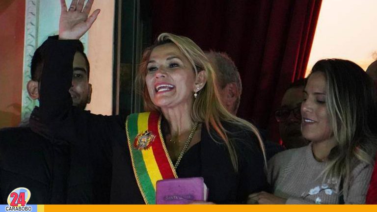 Rusia reconoció a Jeanine Áñez como presidenta interina de Bolivia