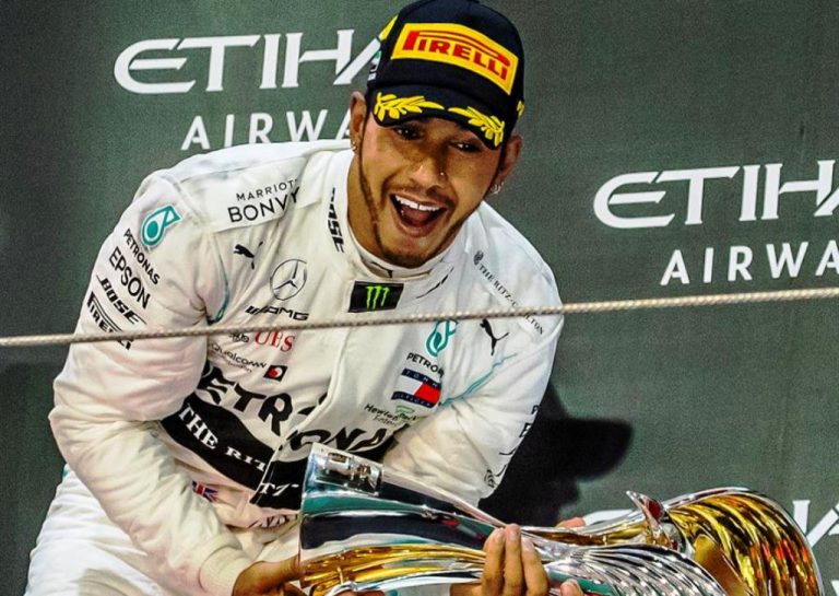 Lewis Hamilton cerró en lo más alto del Gran Premio de Abu Dabi