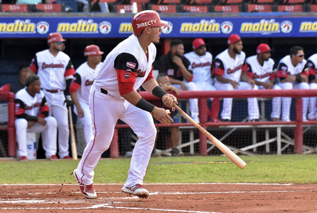 Magallanes derrotó a Caracas - noticias24 Carabobo
