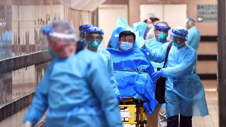 Muerte por coronavirus de un doctor alarma a China
