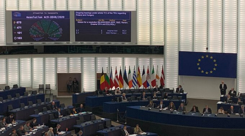 Parlamento Europeo reitera reconocimiento a Guaidó
