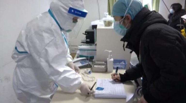 Biólogo que viajó a China podría ser el primer caso de coronavirus en México