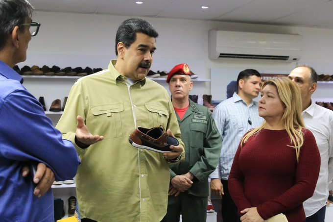 Nicolás Maduro lanzó el Plan Z para producir zapatos en el país