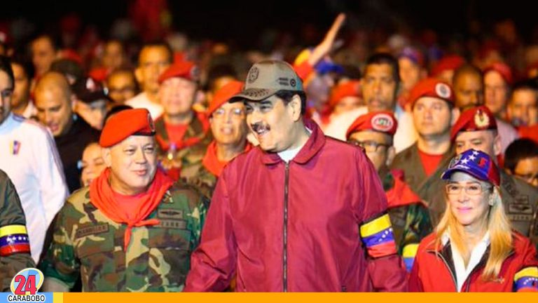 Marcha por el Día de la Dignidad Nacional encabezada por Nicolás Maduro