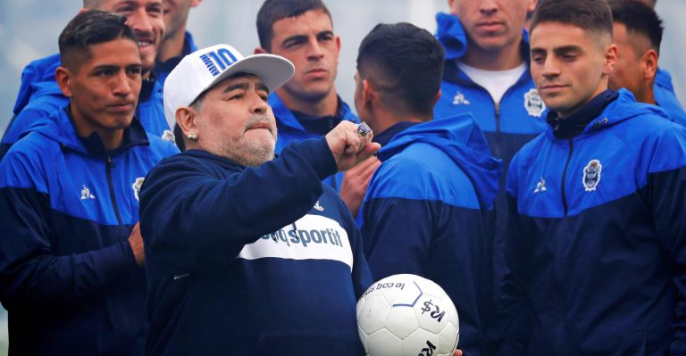 Diego Maradona solo tomó una pastilla para la presión