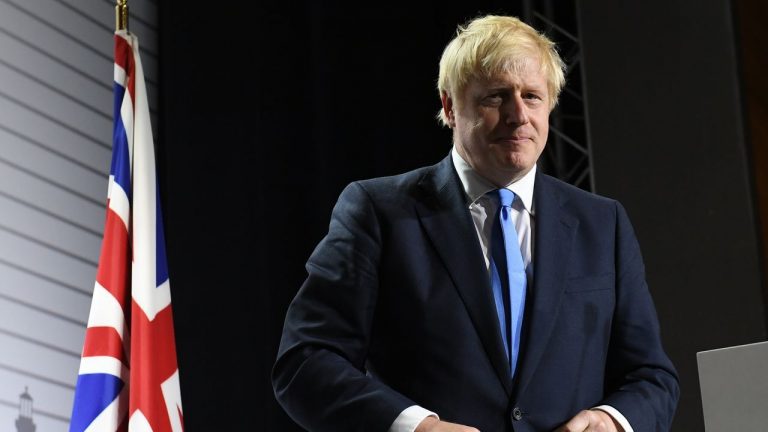 Boris Johnson primer ministro británico positivo en coronavirus
