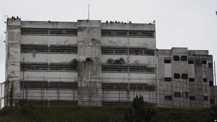 Reportan supuesta situación irregular con el DGCIM en cárcel de Ramo Verde