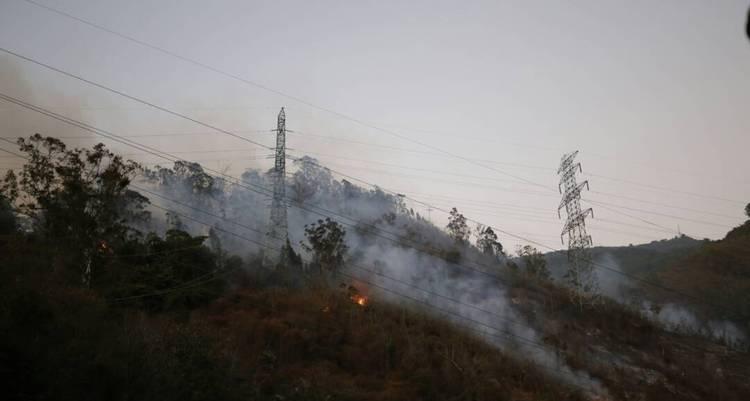 ¡Fuego y humo! Cansados y afectados por los incendios en Guacara