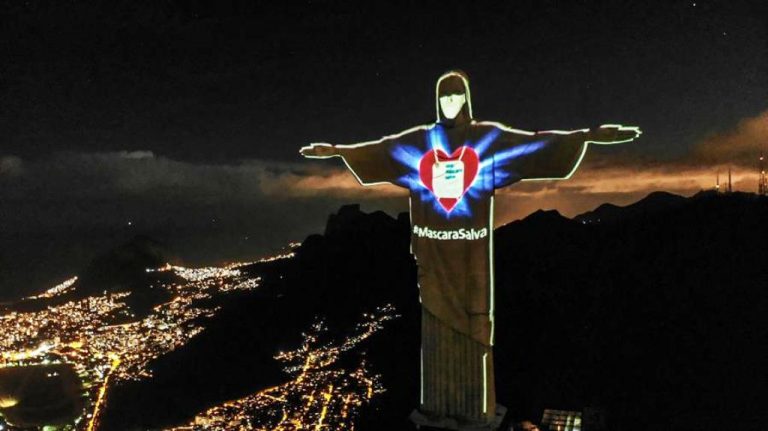 Hasta el Cristo Redentor se protege en Brasil y da ejemplo