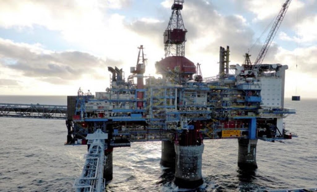 PDVSA asignó cargas de petróleo