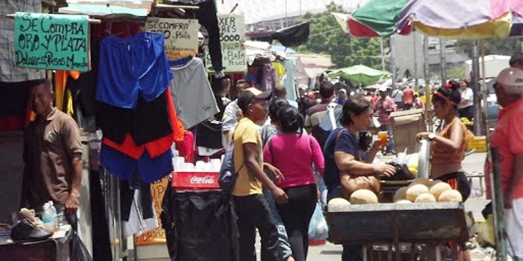 cierre del mercado Las Pulgas en Maracaibo