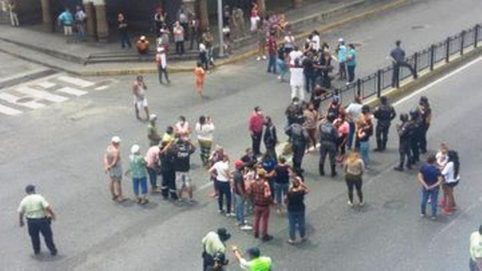El Silencio salió a protestar - noticias24 Carabobo El Silencio salió a protestar - noticias24 Carabobo
