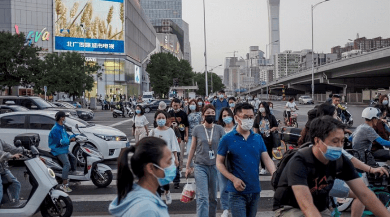 Nuevos casos de coronavirus en Pekín y anuncian restricciones