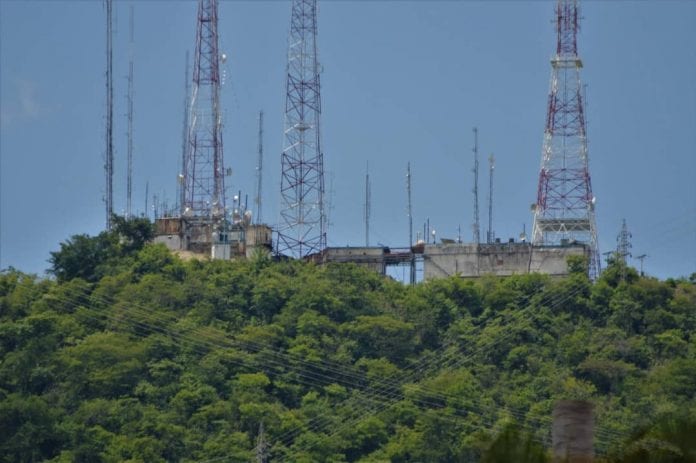 Torres de transmisión del Cerro Copey - Torres de transmisión del Cerro Copey