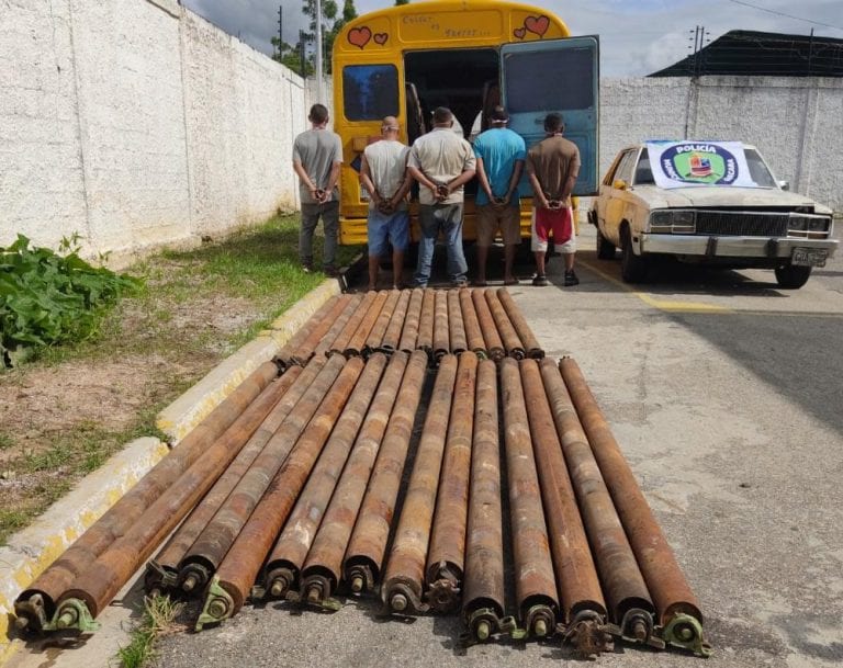 Policía de Guacara detiene a cinco sujetos que pretendían sustraer materiales