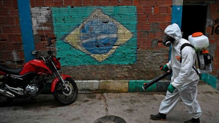 Brasil en emergencia por el coronavirus, entre contagiados y fallecidos