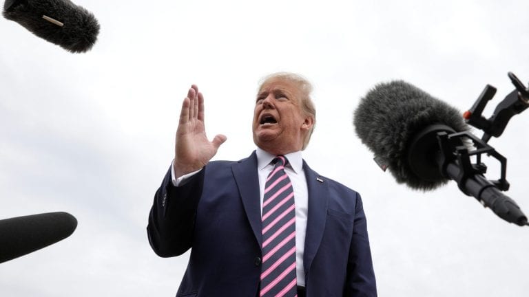 Encuesta: Trump miente sobre la COVID según dos tercios de estadounidenses