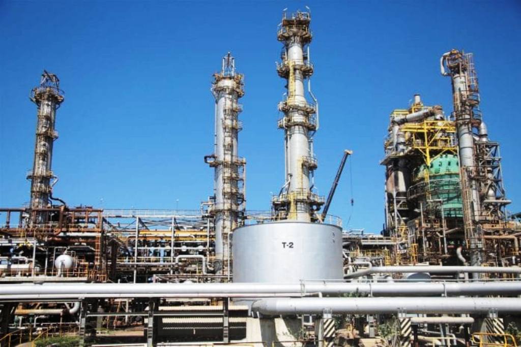 Venezuela reanuda producción de gasolina - noticias24 Carabobo