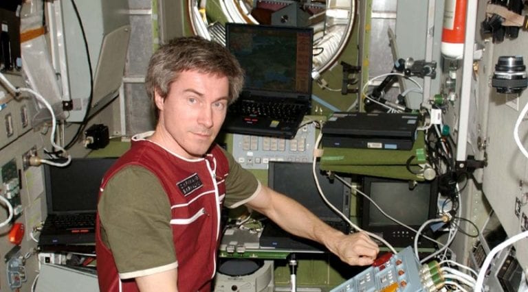 Conoce el cosmonauta ruso que viajó en el tiempo 0.2 segundos