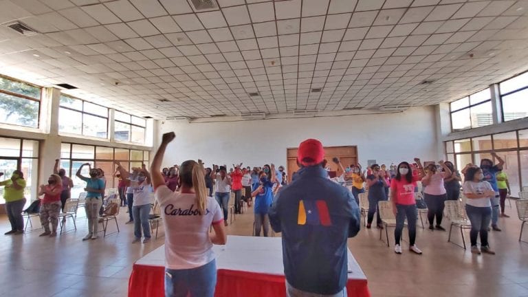 Candidatos del PSUV del circuito 4 escuchan propuestas de mujeres guayenses