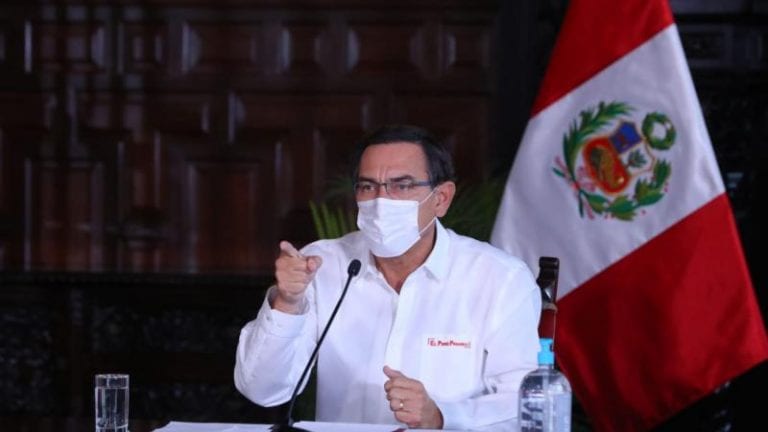 Congreso peruano prepara golpe de estado a Martín Vizcarra