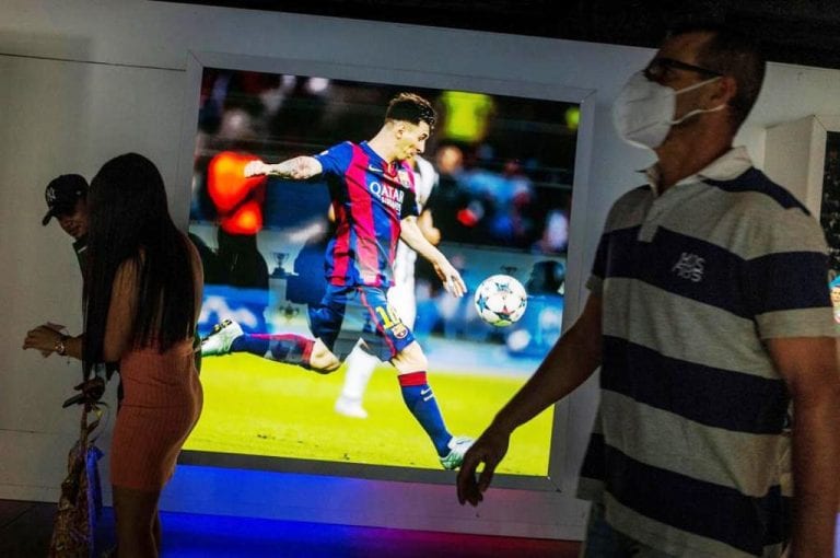 TyC Sport: Lionel Messi se quedaría en Barcelona un año más