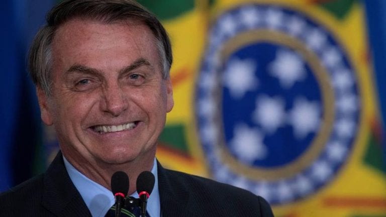 Jair Bolsonaro sigue en Brasil a pesar de las críticas