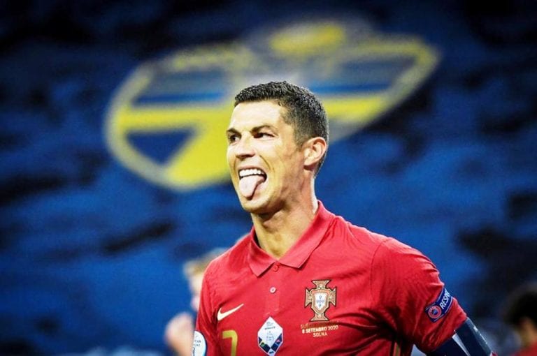 Portugués Cristiano Ronaldo dio positivo a prueba de COVID-19
