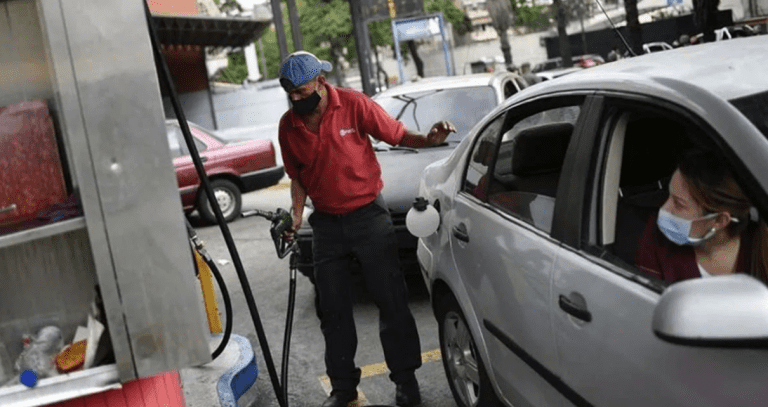Venezuela tiene reservas de gasolina para 20 días
