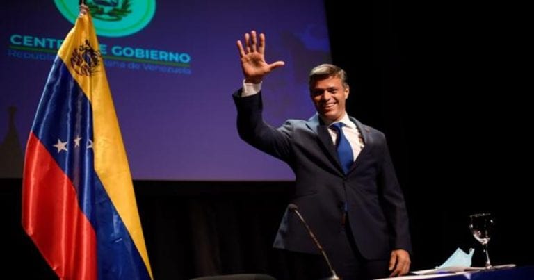 Leopoldo López ofreció rueda de prensa y se reúne con Pedro Sánchez