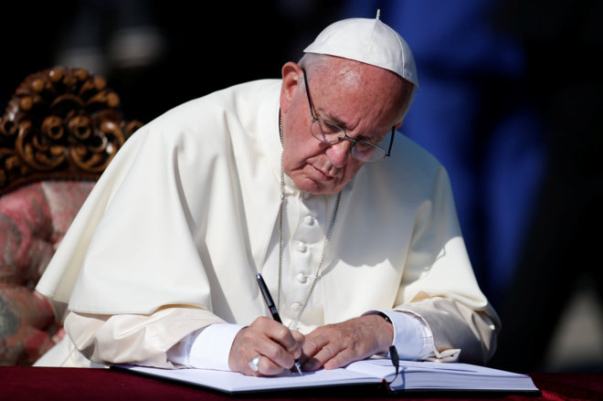 Papa Francisco pidió leyes que protejan a parejas del mismo sexo